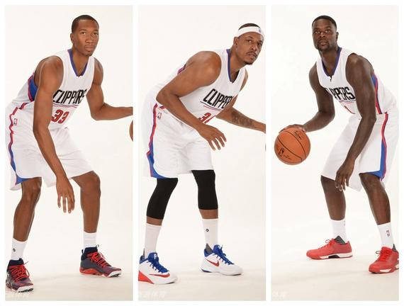 勇士大胜马刺重返第6，收获三倍快乐，反向证明一件事.