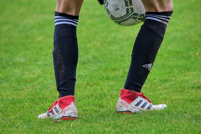 赛首战遭遇 赛首战遭遇